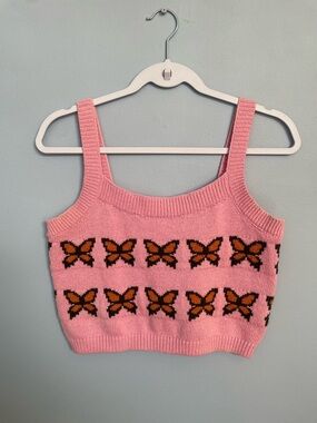 Levi’s Pink Knit Butterfly Cropped Tank
